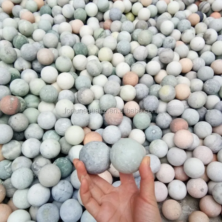 Мраморные шарики. Мраморные шары. Мрамор для массажа. Marble balls. Polishing a Stone Ball.