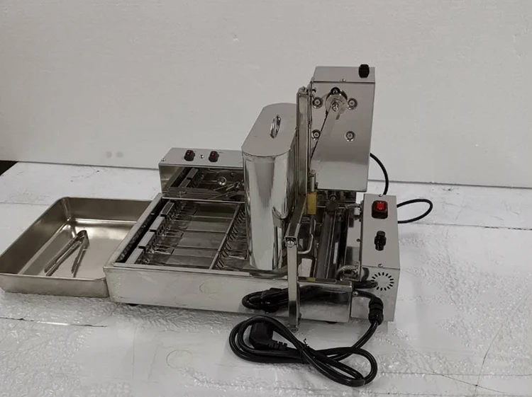 Mini donut machine (13).jpg