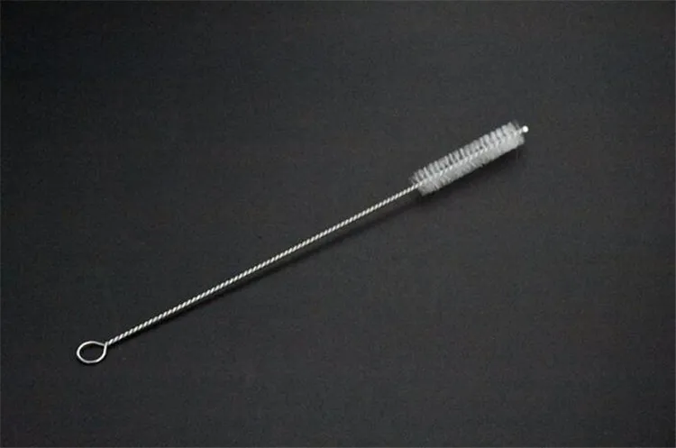 straw brush