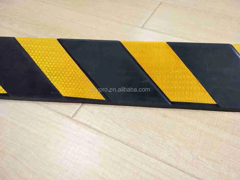 1000mm Reflective Rubber Corner Guard Wall Protector Angle Corner