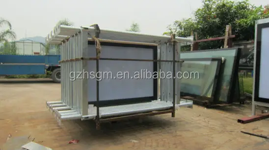 محطة توقف للحافلات من الفولاذ المقاوم للصدأ مع لوحة إعلانات LED