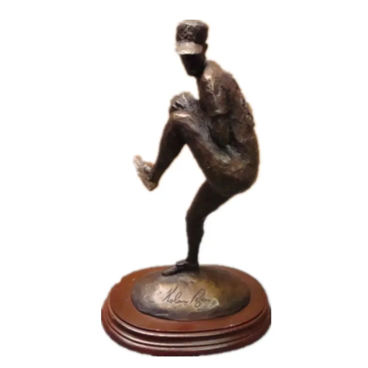 Спортивная бронза. Скульптуры СССР спорт.