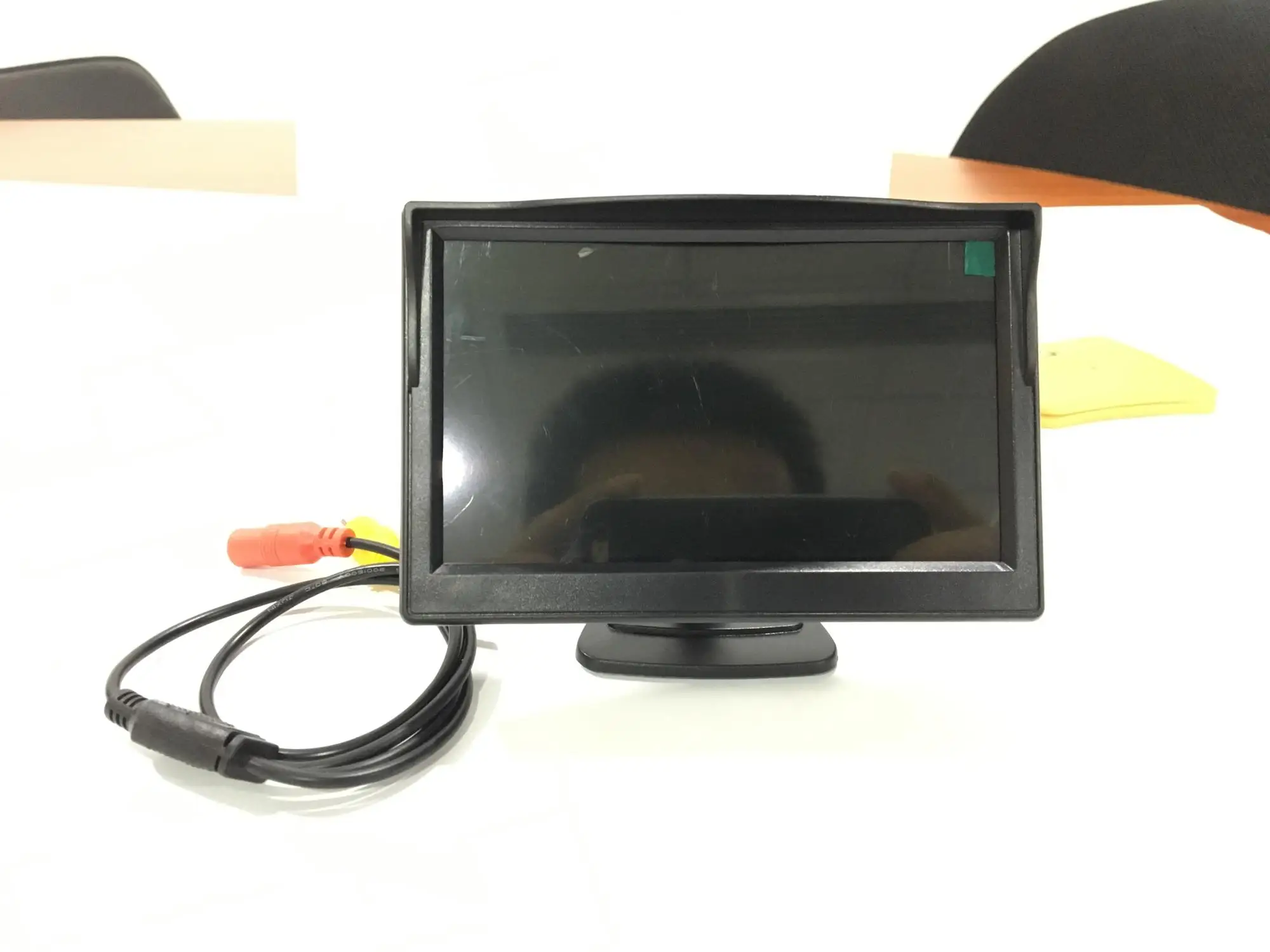 5 inch car monitor (7).JPG