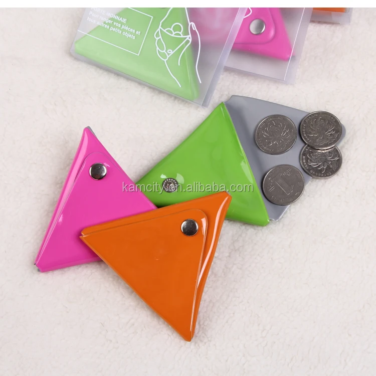 purse with plastic triangles