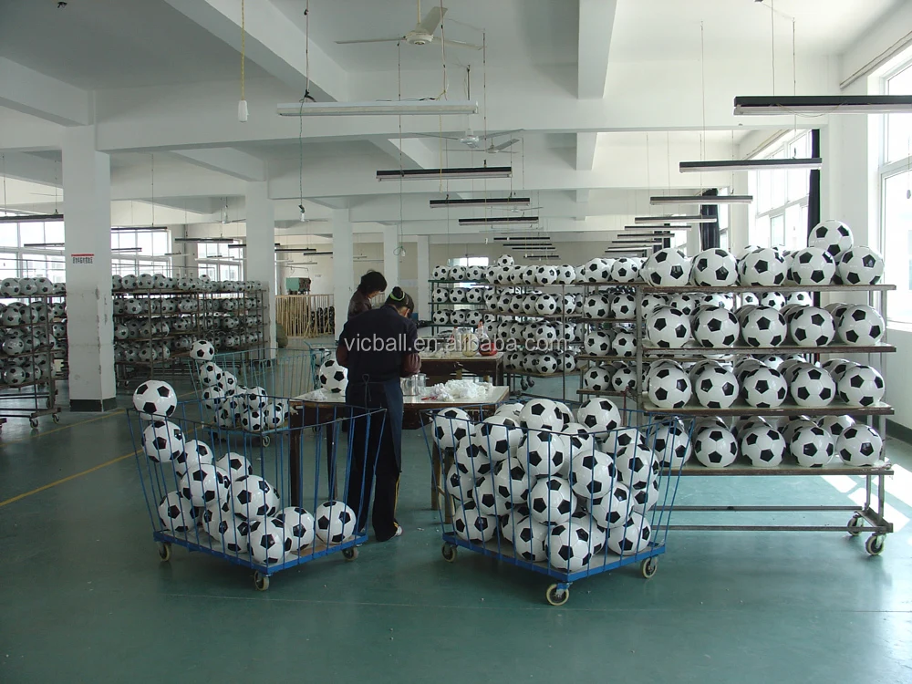 Deflated Soccer Balls Pu Material Hand Sewing Match Cheap Soccer Balls Professional Football