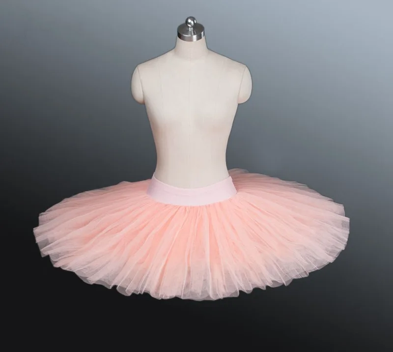 У балерины юбка