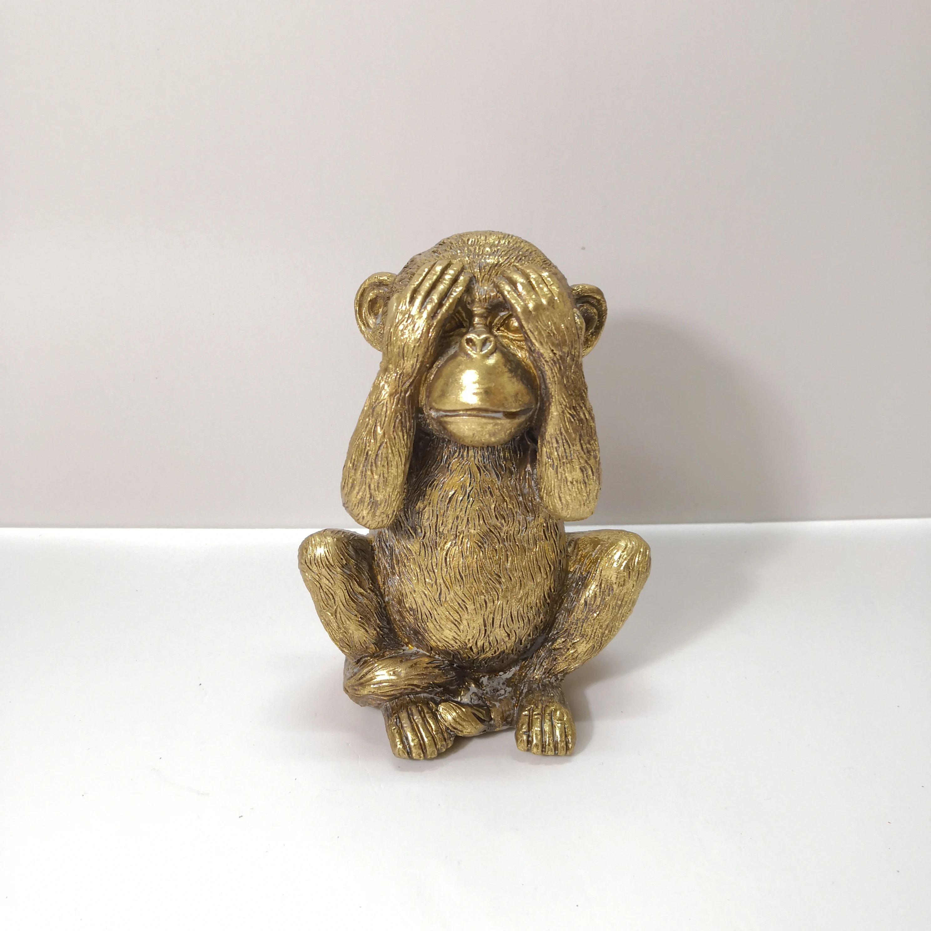 resin monkey statues