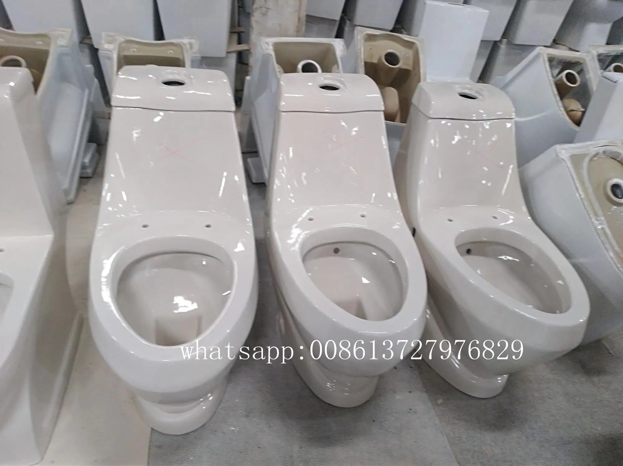 Sanitary Ware Factory Ivory Color Toilets For Uae/dubai/kuwait/lebanon