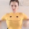 这是藏两气球在身上吗