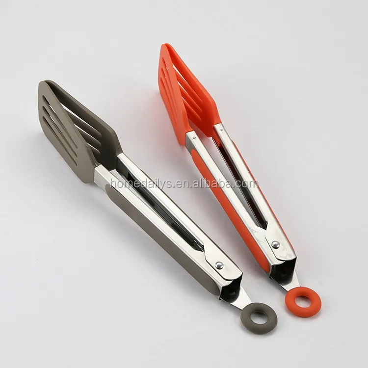 Multifunctional 2 In 1 Kitchen Sifter Strainer Tongs Fry Tool Filter