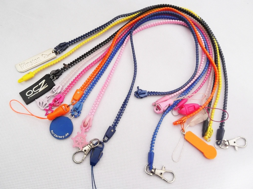 Custom zipper landyard .JPG