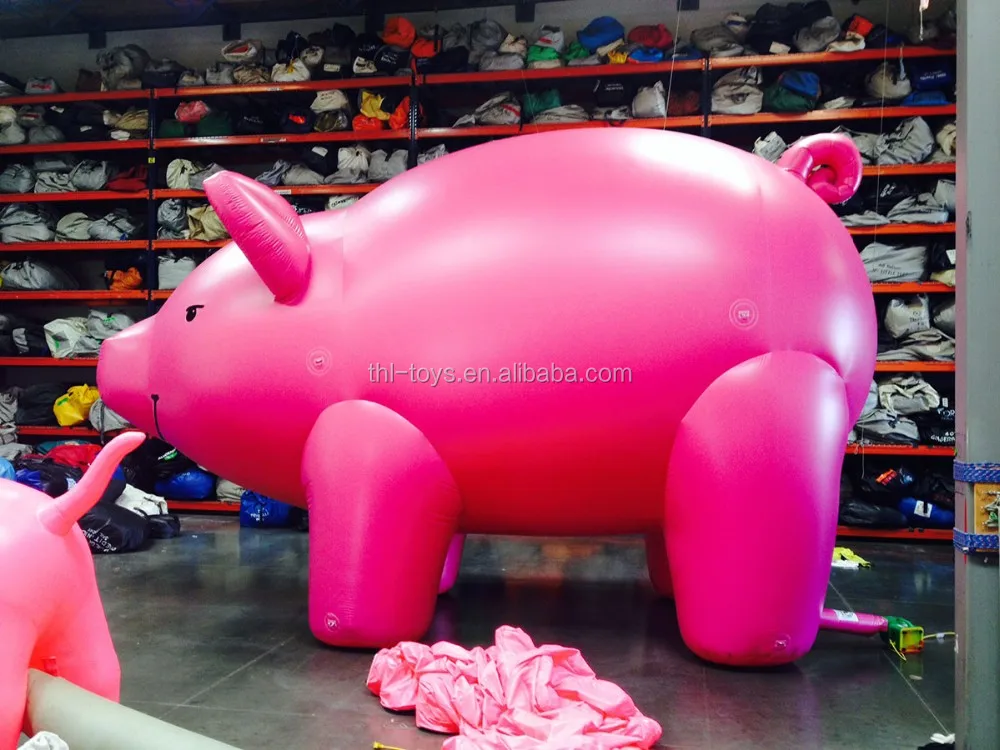 giant inflatable pig