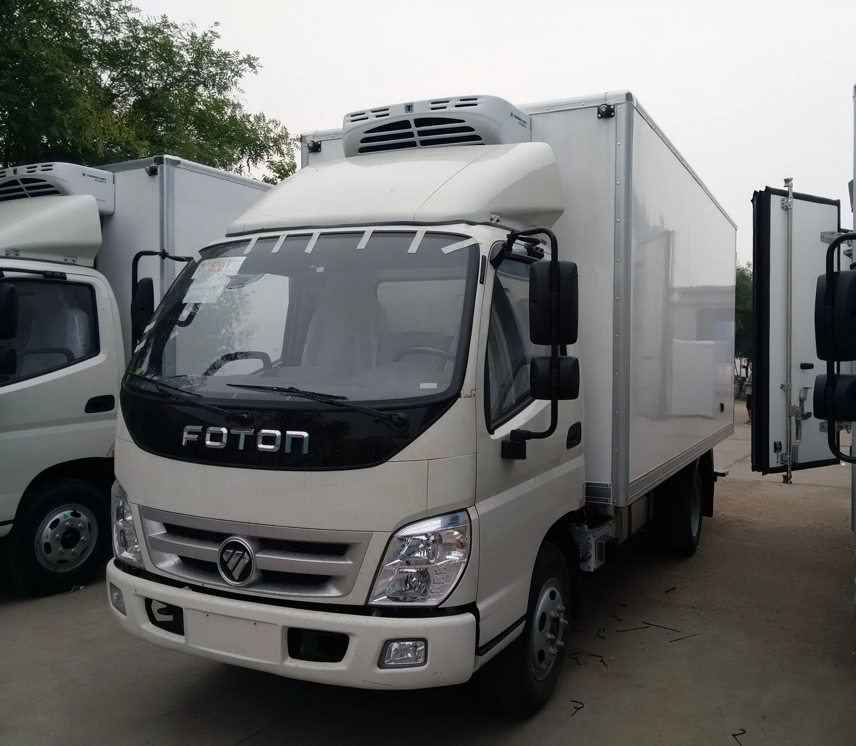 
FOTON refrigerator /cool truck /frozen truck 