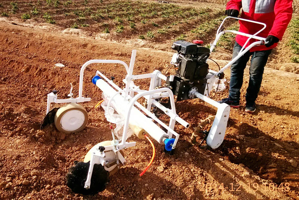 Automatic Agriculture Used Walking Type Plastic Mulch Layer Plastic