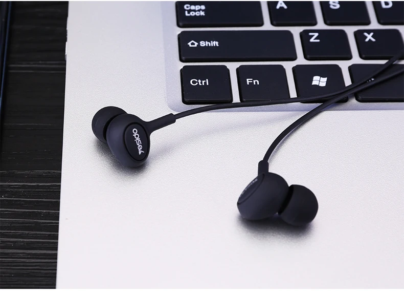 Fashionable Small Handsfree In Ear Headset 3.5Mm Wired Hifi Stereo Earphone With Mic