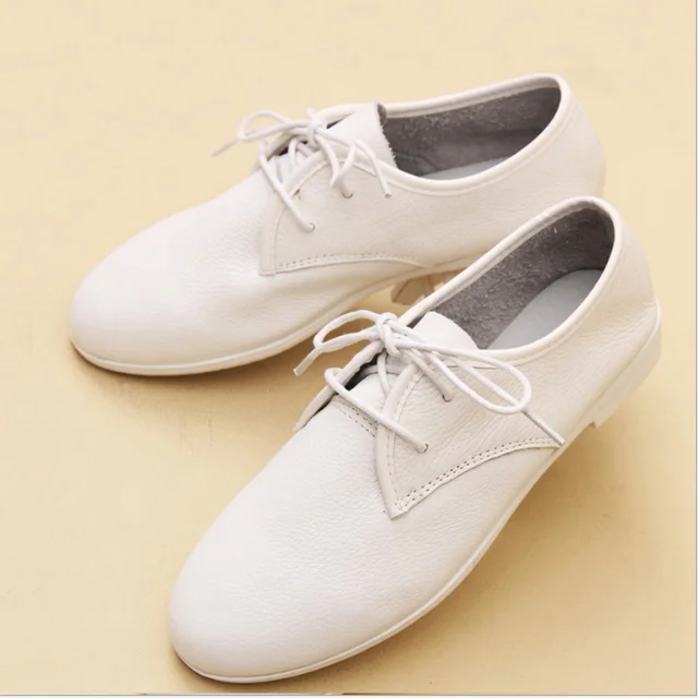 zm40761b sample women white shoes