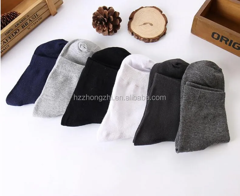 men cotton socks in stock