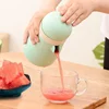 Promote small gifts, multi-function mini manual juicer, apple, banana, pomegranate and other fruit extractor juice
