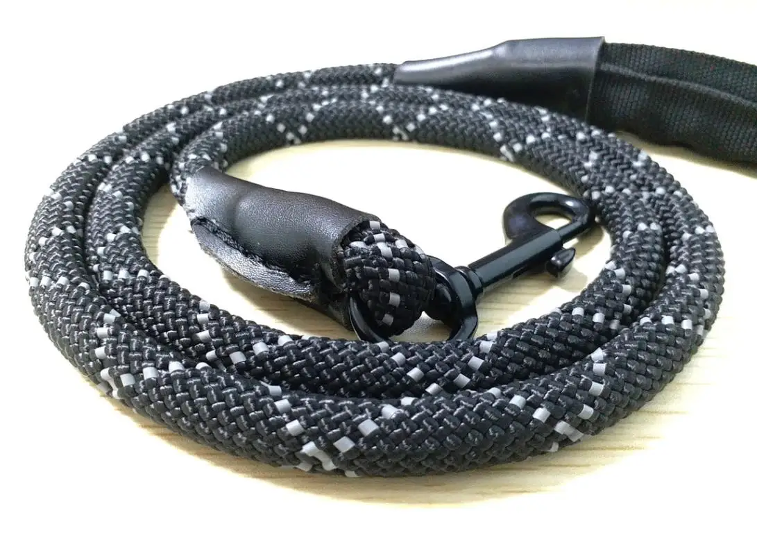 48 strand braided dog leash rope with reflective tracer & spring hook