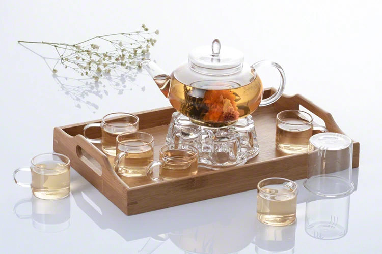 glass-teapot-with-cups.jpg