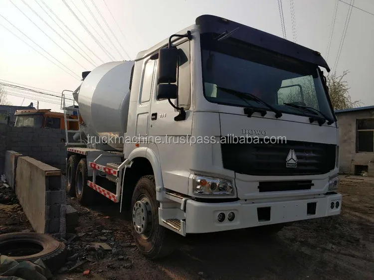 mixer trucks02.jpg