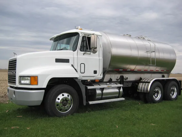 agricultural tank trucks.jpg
