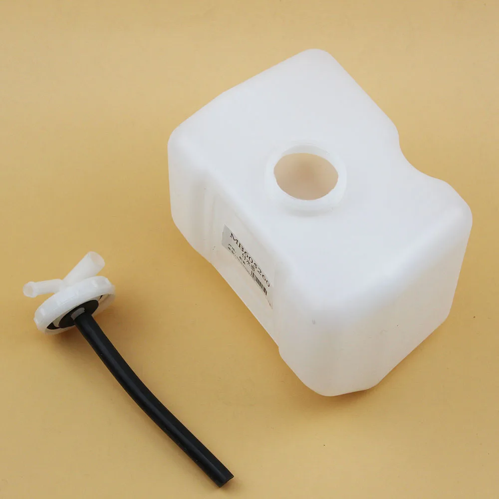 Coolant Overflow Reservoir Water Tank MB605260 For Mitsubishi Montero Pick Up
