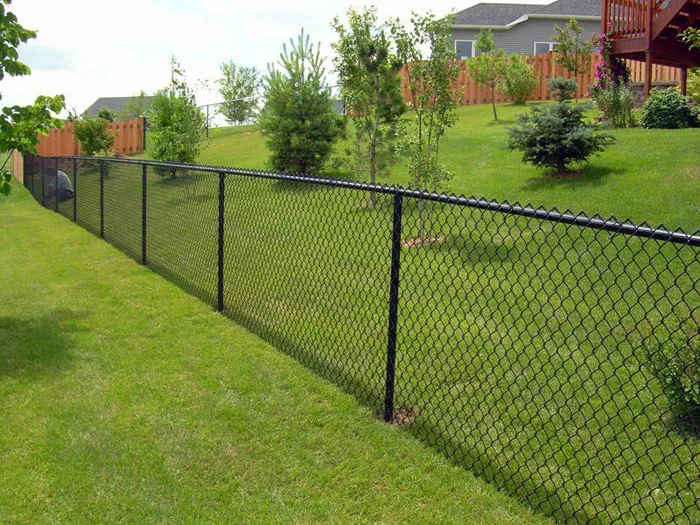 cyclone wire fence 26.jpg