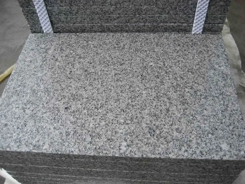 Außen Weiß Granit Mit Grau Punkte Bodenfliese - Buy Grau Granit Fliesen