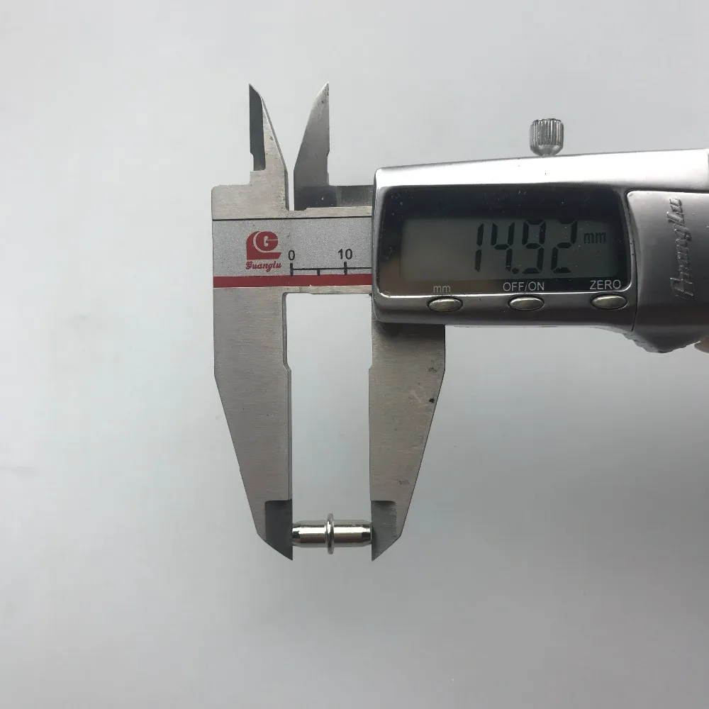 Wholesales Furniture Hardware 5mm Steel Invisible Shelf Support