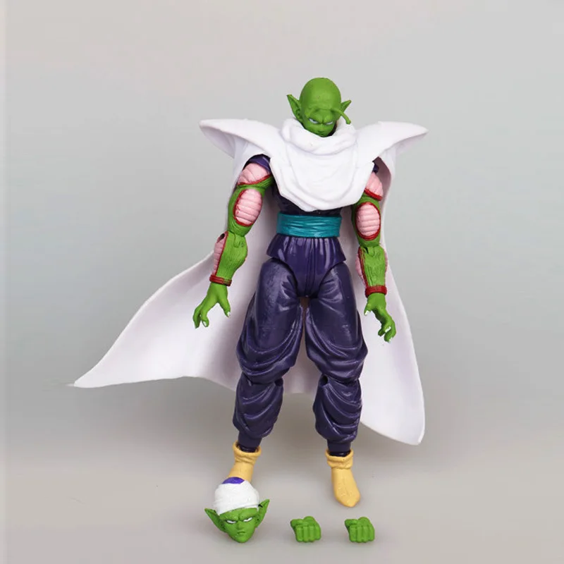 muñeco de goku haciendo la genkidama