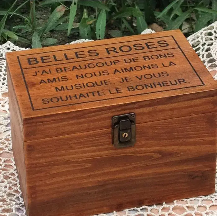 Retro solid wooden jewelry box