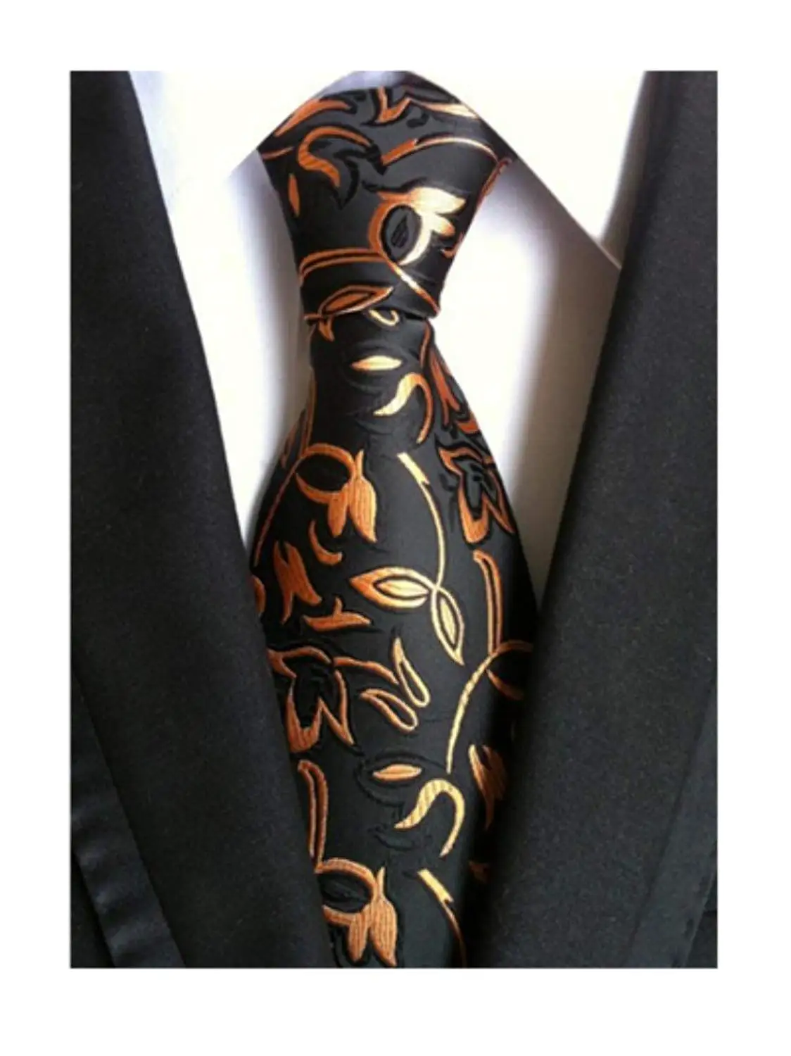 Черный галстук с орнаментом