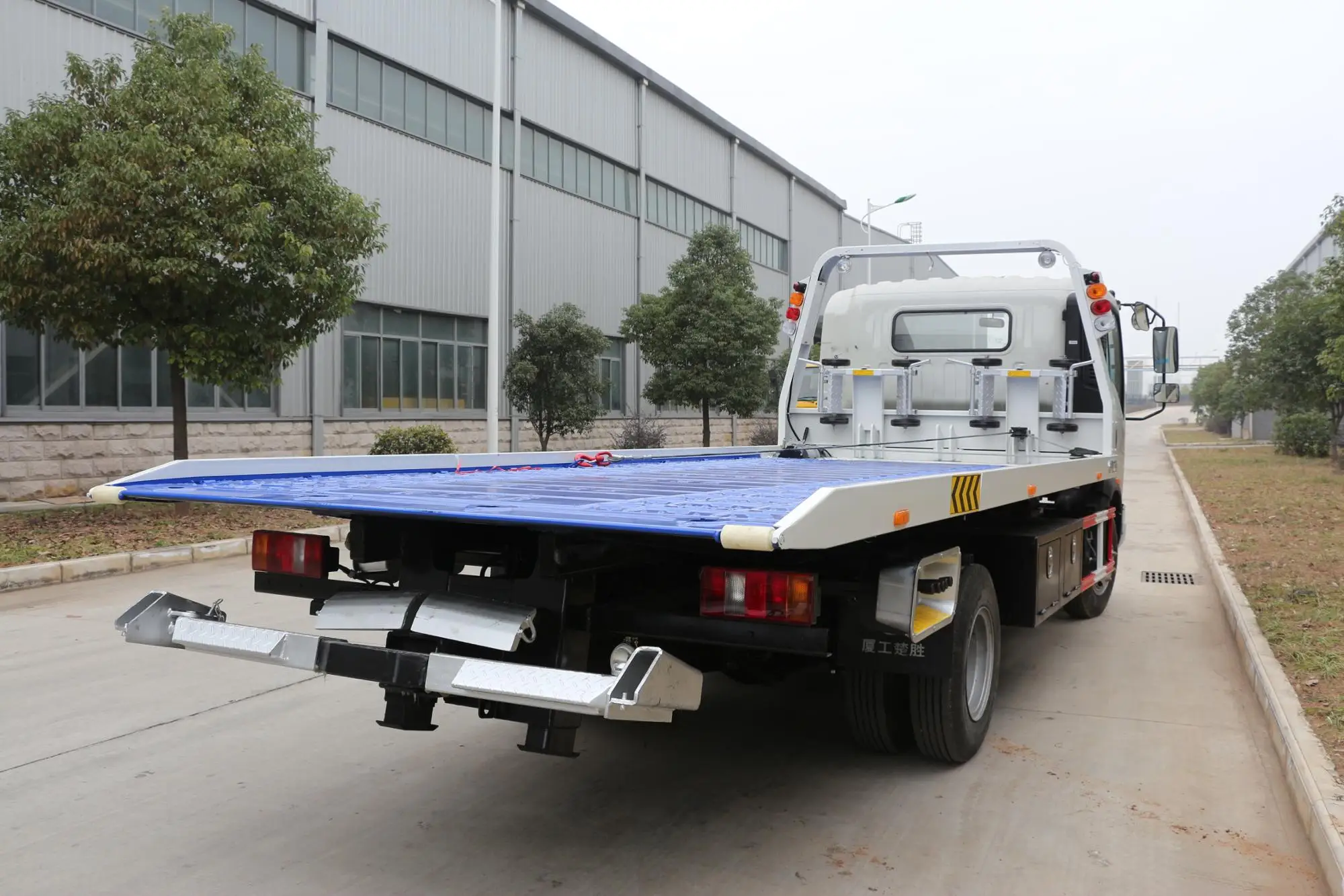 Sinotruk Howo 6tons Slide Bed Tow Truck Towing Truck Sale Malaysia