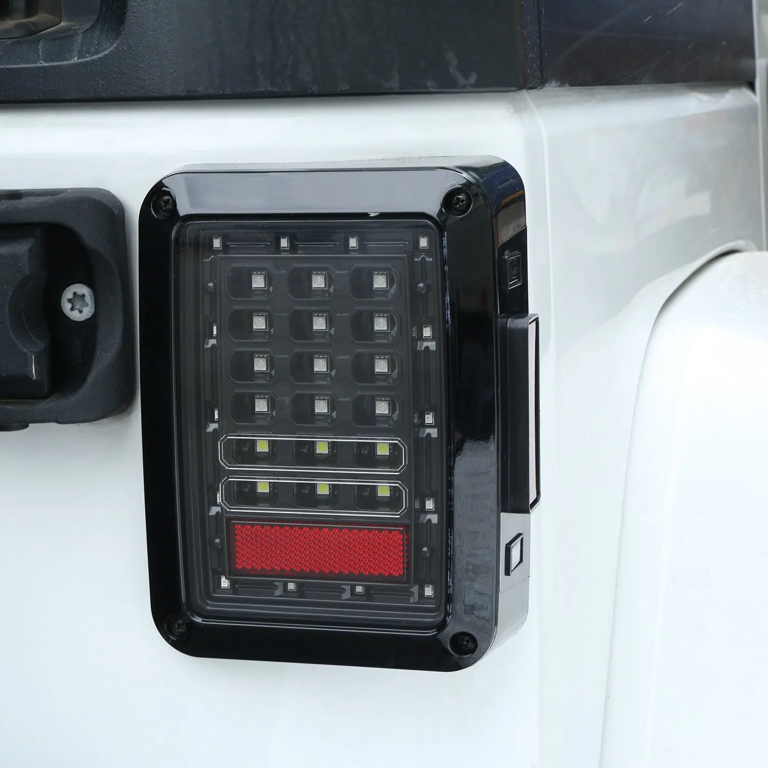 clear lens tail light.jpg