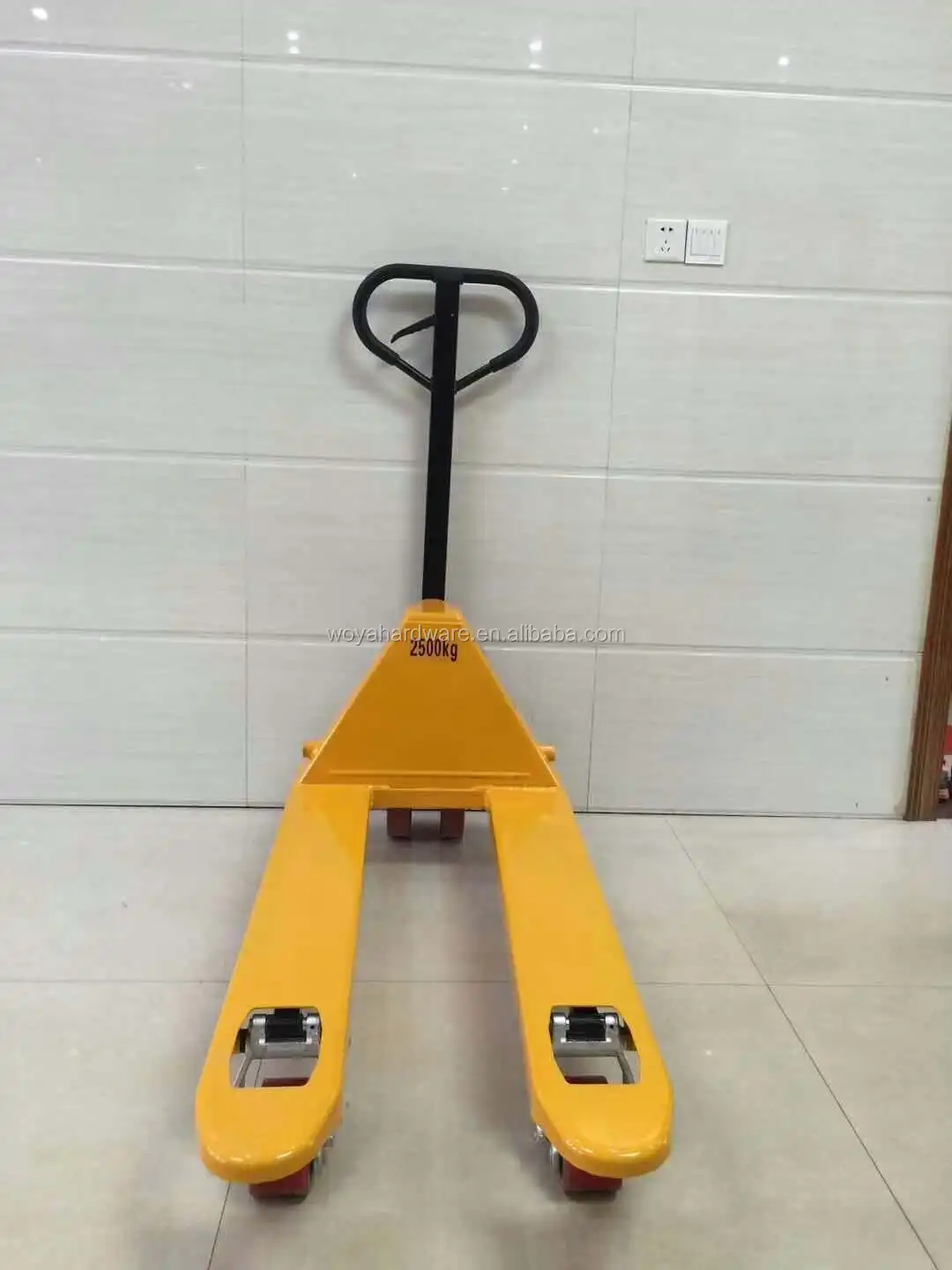 pallet Jack (2).jpg