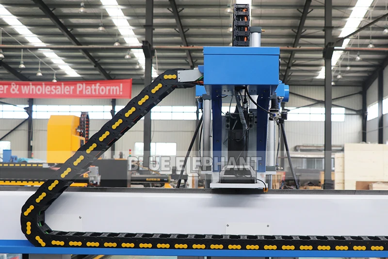 Heavy duty wood engraving equipment 1530 cnc router machine price