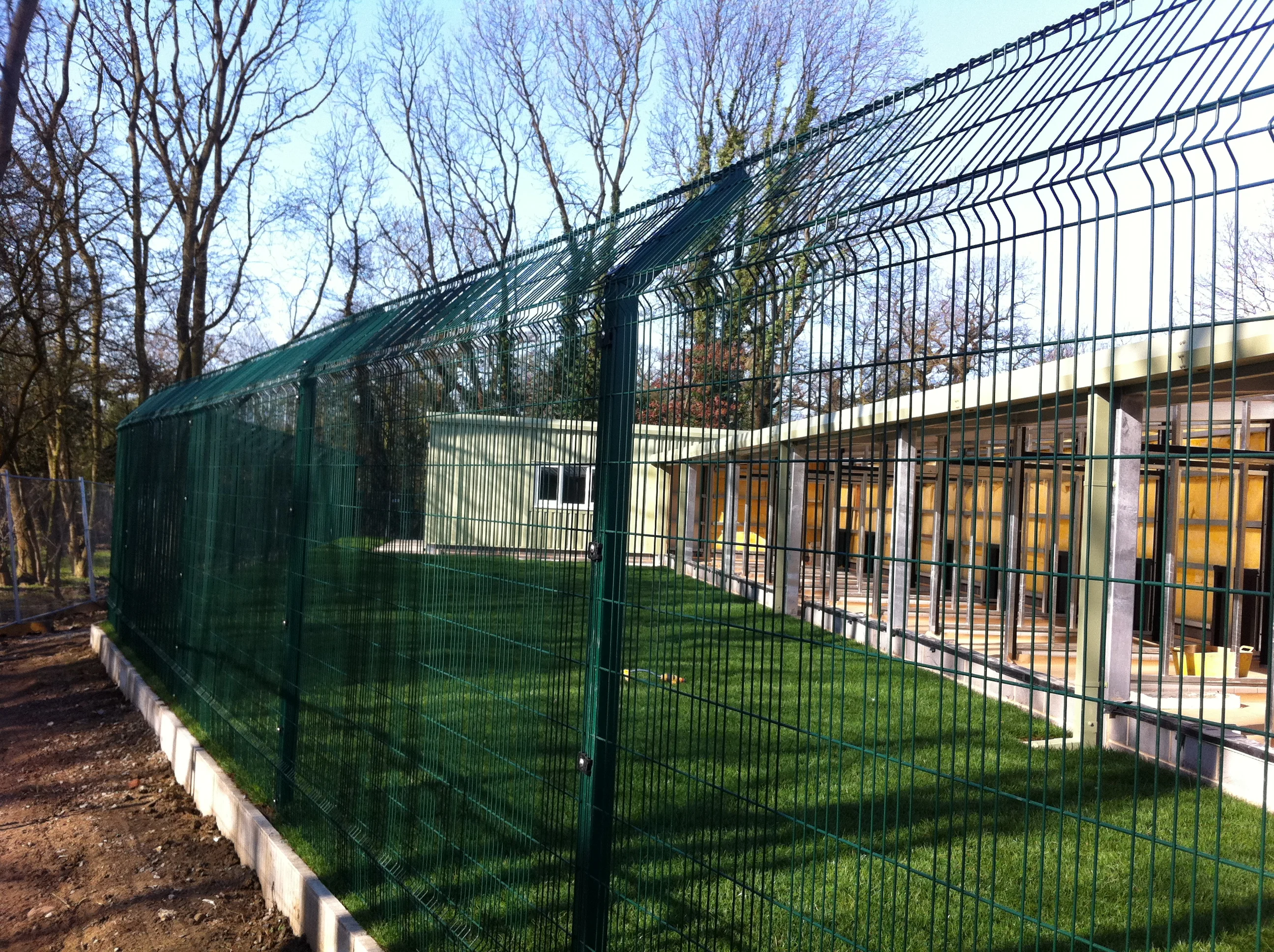 Outdoor Retractable Wire Mesh Fencing, View Outdoor Retractable Wire