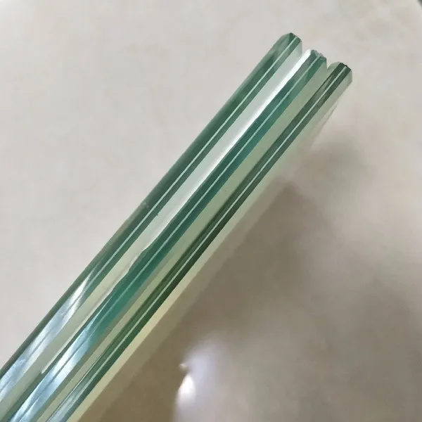 牛奶白色 pvb 膜安全 8毫米 10毫米 12毫米半透明层压玻璃价格