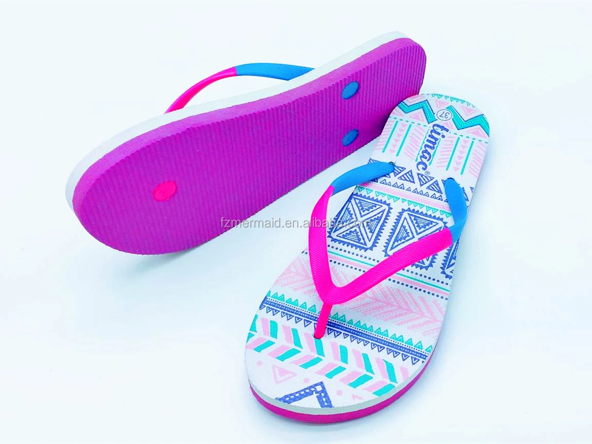 2024 New Fashion Africa Flip Flop Pvc Upper Beach Shoes for Women, Low Price Slipper