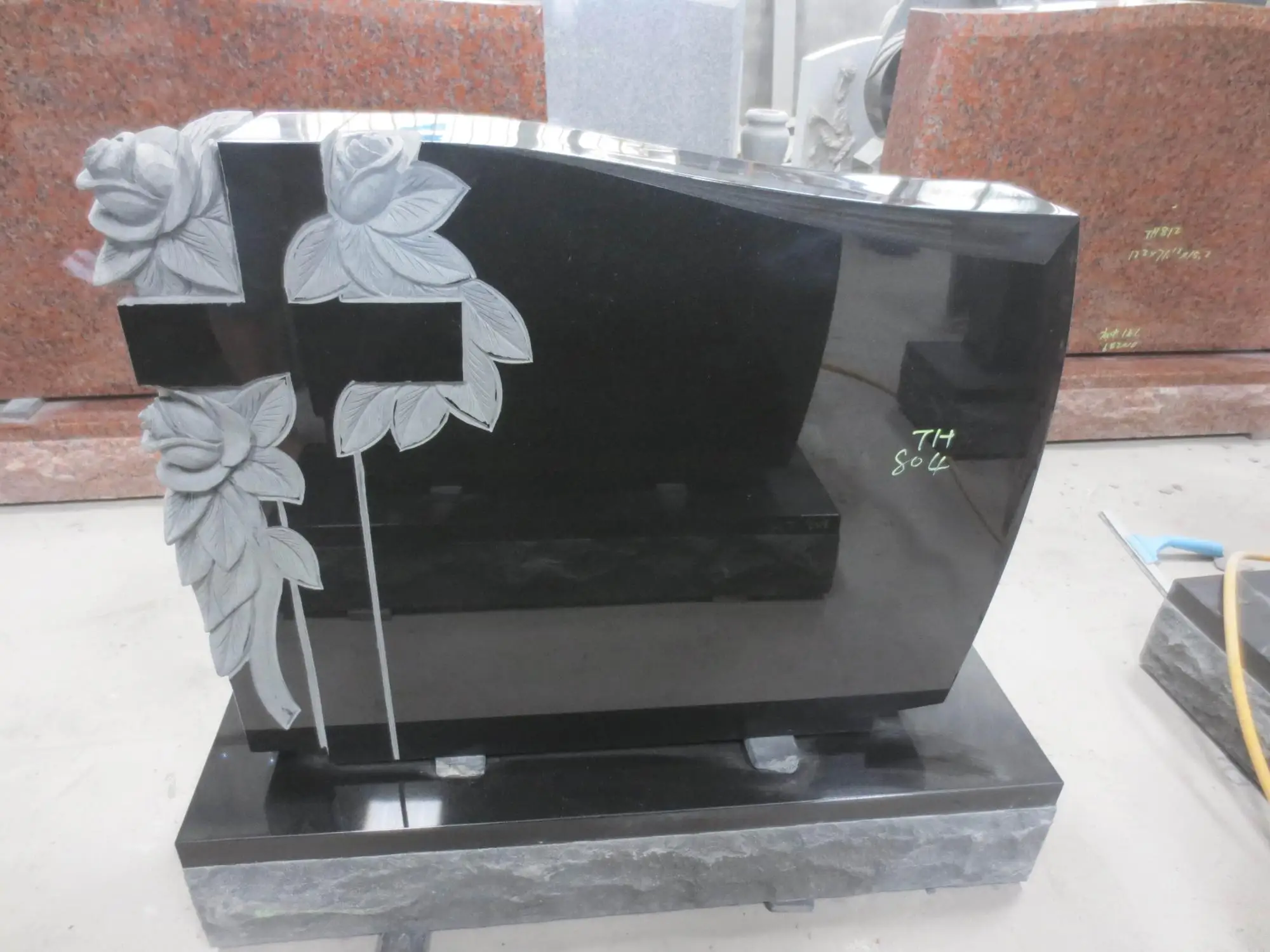 High Quality China Black Granite Monument Modern Tombstone Designs Cheap Tombstone Prices