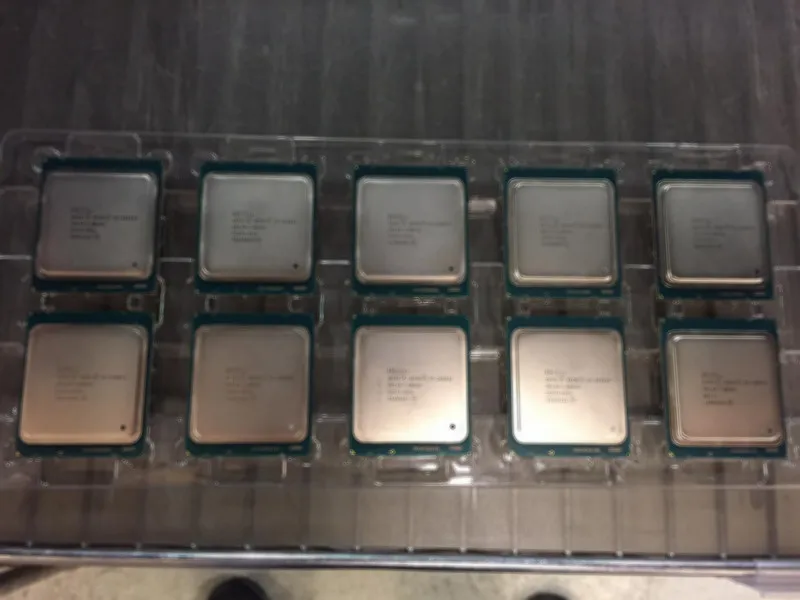 Oem процессор. Процессор Intel Xeon e5-2667v2. Процессор Intel Xeon e5-2643v2. Процессор Intel Xeon e5-2670v2. Упаковка OEM процессора Intel.