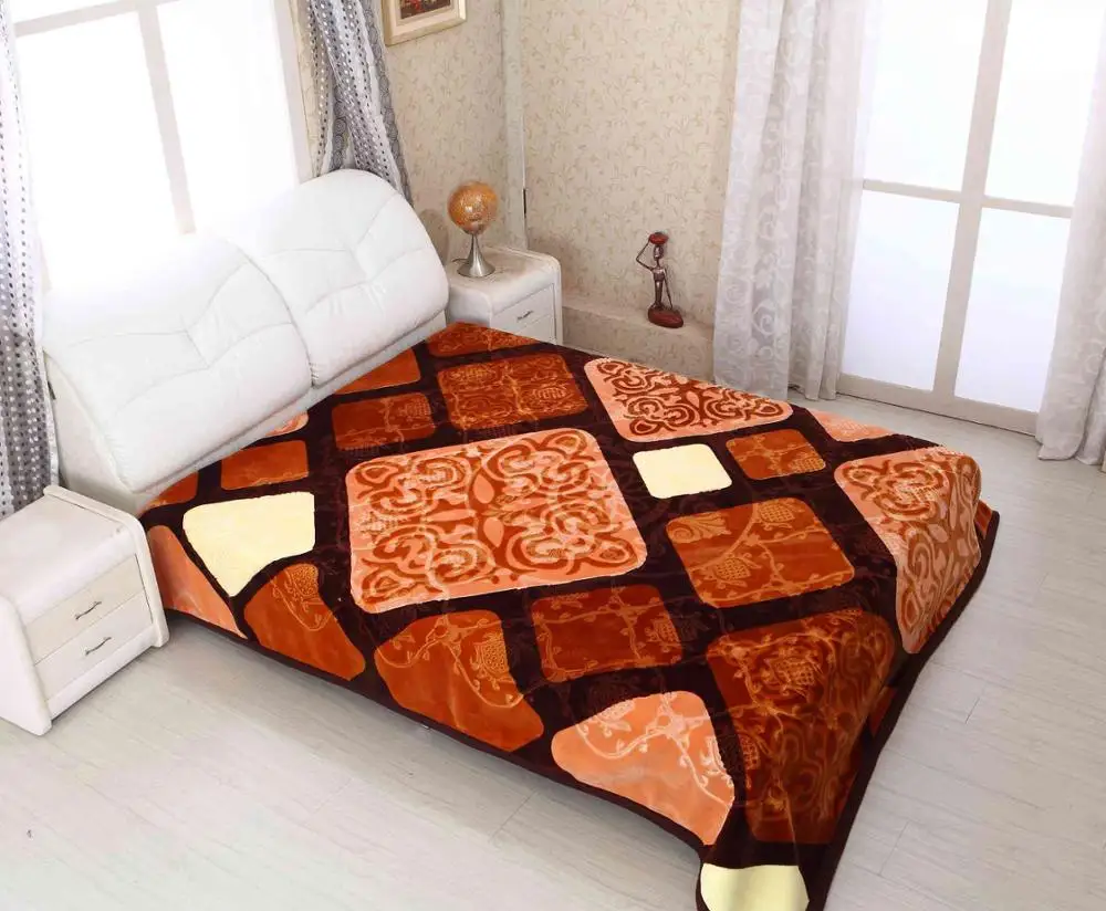 China Market Dubai King Size Mink Blanket With Maroon Color. Buy King