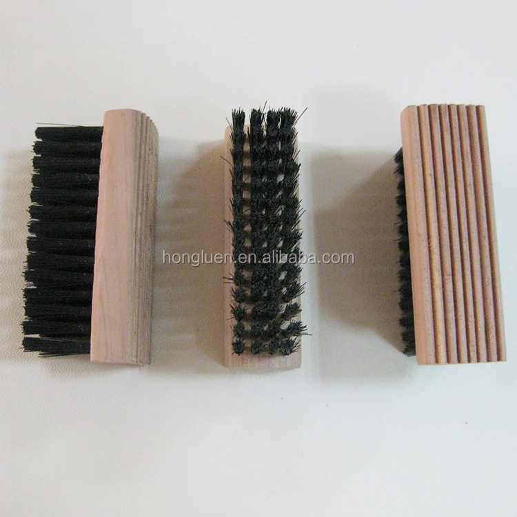 cedar-shoe-brush