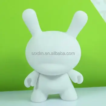 blank vinyl toy