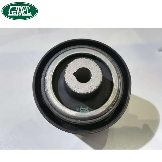 LR084108 control arm bushing.jpg