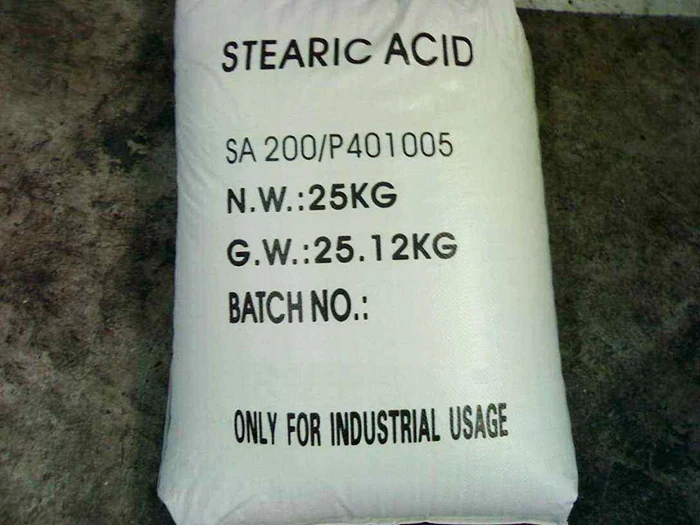 Indonesia manufacturer raw material pvc grade 1801 triple pressed stearic acid price