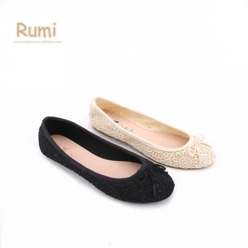 ladies flat shoes with laces