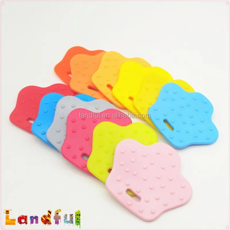 En71 Approved Silicone Teething Toy Amigurumi Baby Duck Feet Teether