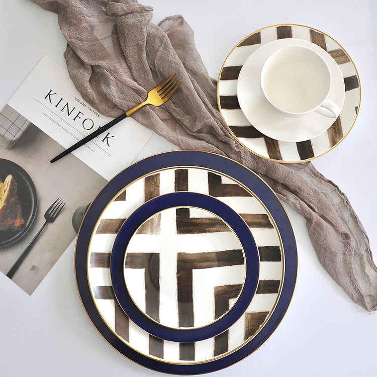 dinner plates (4).jpg